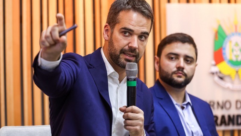 Leite disse que o procedimento muda e, ao se receber uma demanda, serão verificadas as outras necessidades da escola
