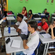 No Dia Nacional da Escola, secretária Raquel Teixeira visita Escola Jerônimo de Ornelas, da Capital
