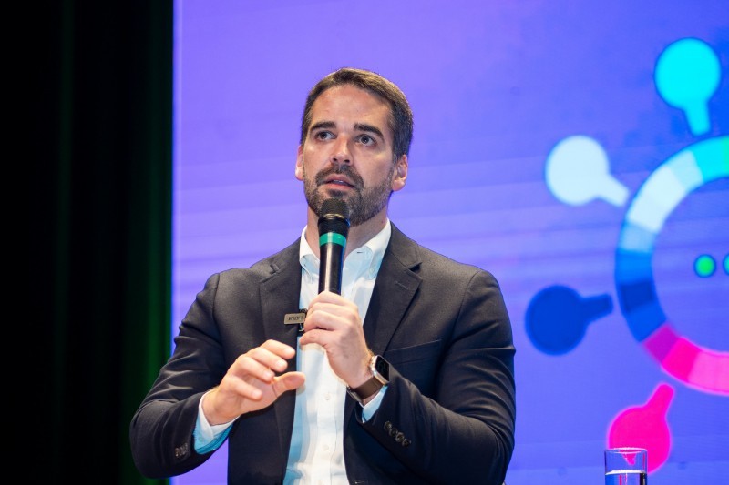 "Agora que temos as contas em equilíbrio, fica evidente que o Rio Grande do Sul é capaz de se desenvolver", disse Leite