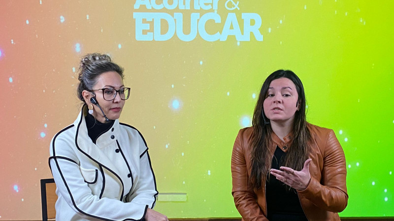 2905 ACOLHER E EDUCAR