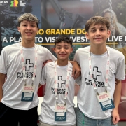 Francesco Nibali, Carlos Eduardo Resener e Leonardo Guerreiro foram premiados pelo projeto desenvolvido durante o Hackatchê 2025.