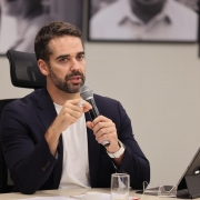 Governador do estado do Rio Grande do Sul, Eduardo Leite.